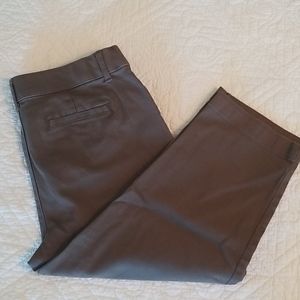 St. John's Bay Capris